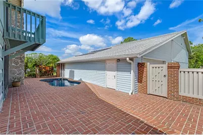 18631 Baseleg Ave, North Fort Myers, FL 33917 - Photo 7