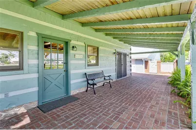 18631 Baseleg Ave, North Fort Myers, FL 33917 - Photo 5