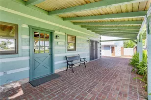 18631 Baseleg Ave, North Fort Myers, FL 33917 - Photo 5