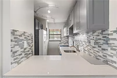 5323 Treetops Dr #T203, Naples, FL 34113 - Photo 13