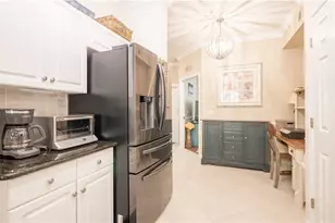 19470 Cromwell Ct, Fort Myers, FL 33912 - Photo 9