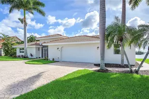 13 Bayview Blvd, Fort Myers Beach, FL 33931 - Photo 33