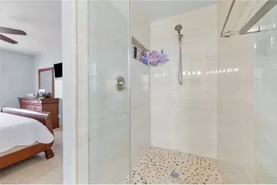 904 SE 13th St #201, Cape Coral, FL 33990 - Photo 29