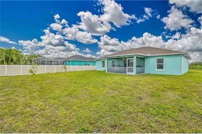 1902 NW 2nd Pl, Cape Coral, FL 33993 - Photo 5