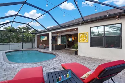 2728 Beach Pkwy W, Cape Coral, FL 33914 - Photo 7