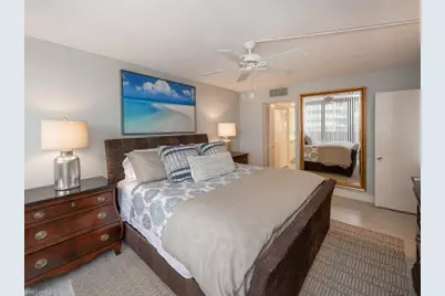 4001 Gulf Shore Blvd N #302, Naples, FL 34103 - Photo 13