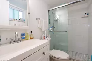 766 Central Ave, Naples, FL 34102 - Photo 9