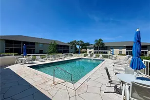 661 Squire Cir, Naples, FL 34104 - Photo 23