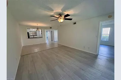 661 Squire Cir #101, Naples, FL 34104 - Photo 7