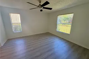 661 Squire Cir, Naples, FL 34104 - Photo 9