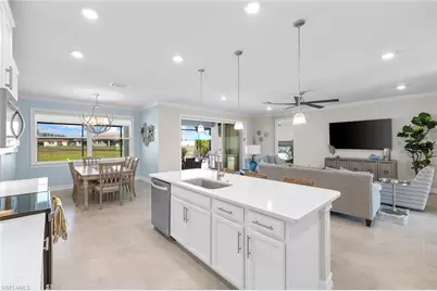 18713 Lake Hammock Dr, Naples, FL 34114 - Photo 11