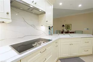 60 Seagate Dr, Naples, FL 34103 - Photo 9