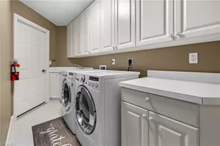 5110 W Hyde Park Ct, Fort Myers, FL 33912 - Photo 21