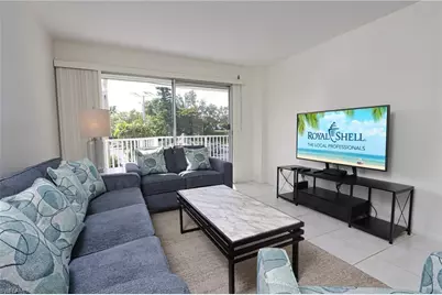 1300 Gulf Shore Blvd N #205, Naples, FL 34102 - Photo 3