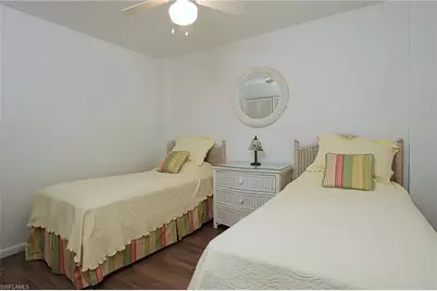 1300 Gulf Shore Blvd N #205, Naples, FL 34102 - Photo 11