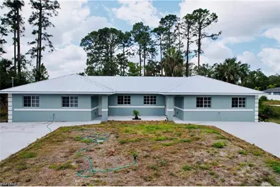 3825/3827 Hollycrest St, Fort Myers, FL 33905 - Photo 3