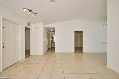 3825/3827 Hollycrest St, Fort Myers, FL 33905 - Photo 17