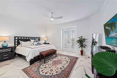 400 Flagship Dr #402, Naples, FL 34108 - Photo 11