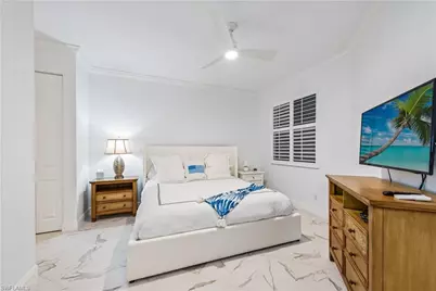 400 Flagship Dr #402, Naples, FL 34108 - Photo 7
