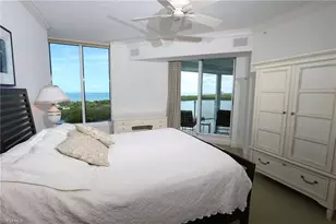 60 Seagate Dr, Naples, FL 34103 - Photo 21