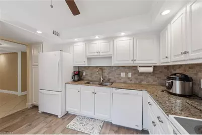 263 Candycane Ln #5, Naples, FL 34112 - Photo 13