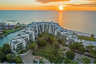 2310 Gulf Shore Blvd N #112, Naples, FL 34103 - Photo 3