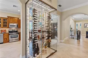 3160 Serena Ln, Naples, FL 34114 - Photo 11