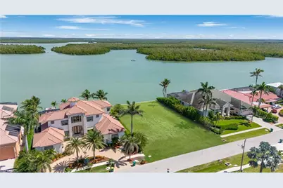 153 Stillwater Ct, Marco Island, FL 34145 - Photo 5