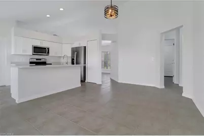 3340 33rd Ave NE, Naples, FL 34120 - Photo 7