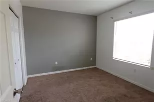 8350 Tortoise Isle Ct, Lehigh Acres, FL 33972 - Photo 13