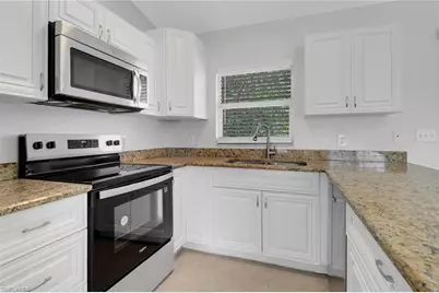 2575 39th Ave NE, Naples, FL 34120 - Photo 5