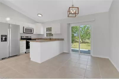 2575 39th Ave NE, Naples, FL 34120 - Photo 3