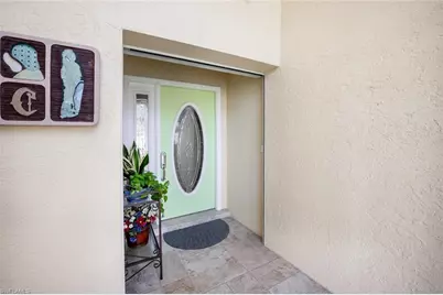 522 Countryside Dr, Naples, FL 34104 - Photo 3