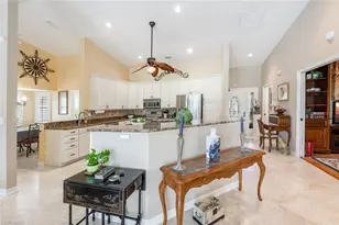 522 Countryside Dr, Naples, FL 34104 - Photo 19