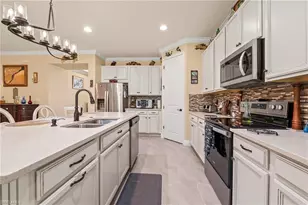 3865 Helmsman Dr, Naples, FL 34120 - Photo 13