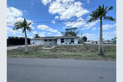 217 SE 40th St, Cape Coral, FL 33904 - Photo 1