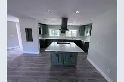 217 SE 40th St, Cape Coral, FL 33904 - Photo 3