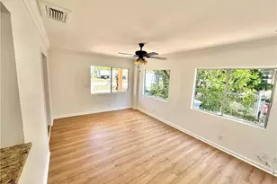61 Glenmont Dr W, North Fort Myers, FL 33917 - Photo 13