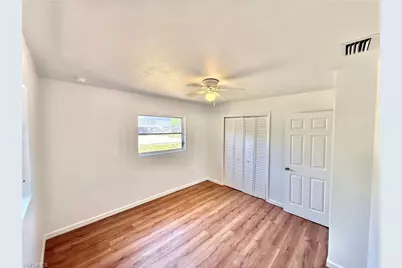 61 Glenmont Dr W, North Fort Myers, FL 33917 - Photo 17