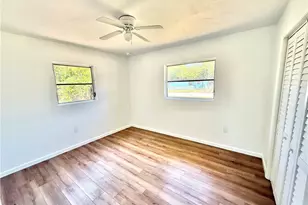 61 Glenmont Dr W, North Fort Myers, FL 33917 - Photo 19