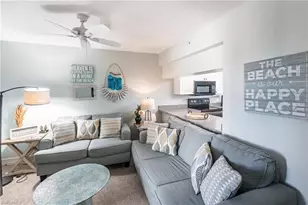 40 Seagate Dr, Naples, FL 34103 - Photo 25