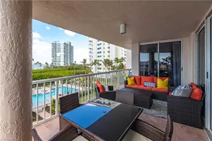 40 Seagate Dr, Naples, FL 34103 - Photo 17