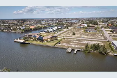 4208 NW 27th St, Cape Coral, FL 33993 - Photo 7