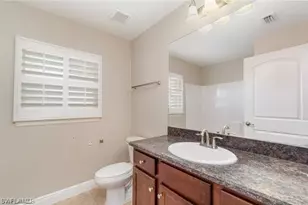 3423 NE 12th Ave, Cape Coral, FL 33909 - Photo 9