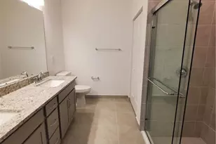 26401 Coco Cay Cir, Bonita Springs, FL 34135 - Photo 5