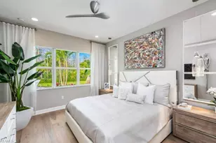 2631 Durham Cir, Naples, FL 34112 - Photo 7