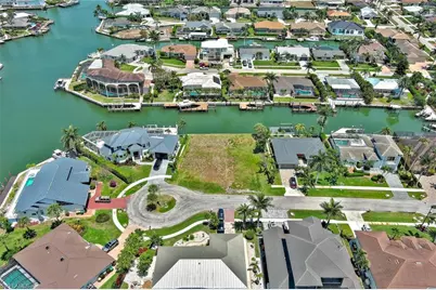 225 Geranium Ct, Marco Island, FL 34145 - Photo 11