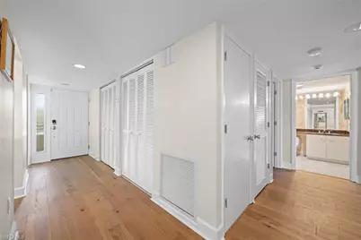 1605 Middle Gulf Dr #105, Sanibel, FL 33957 - Photo 3