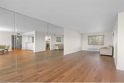 1605 Middle Gulf Dr #105, Sanibel, FL 33957 - Photo 17