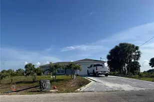 1046 Saturn Ct, Labelle, FL 33945 - Photo 1